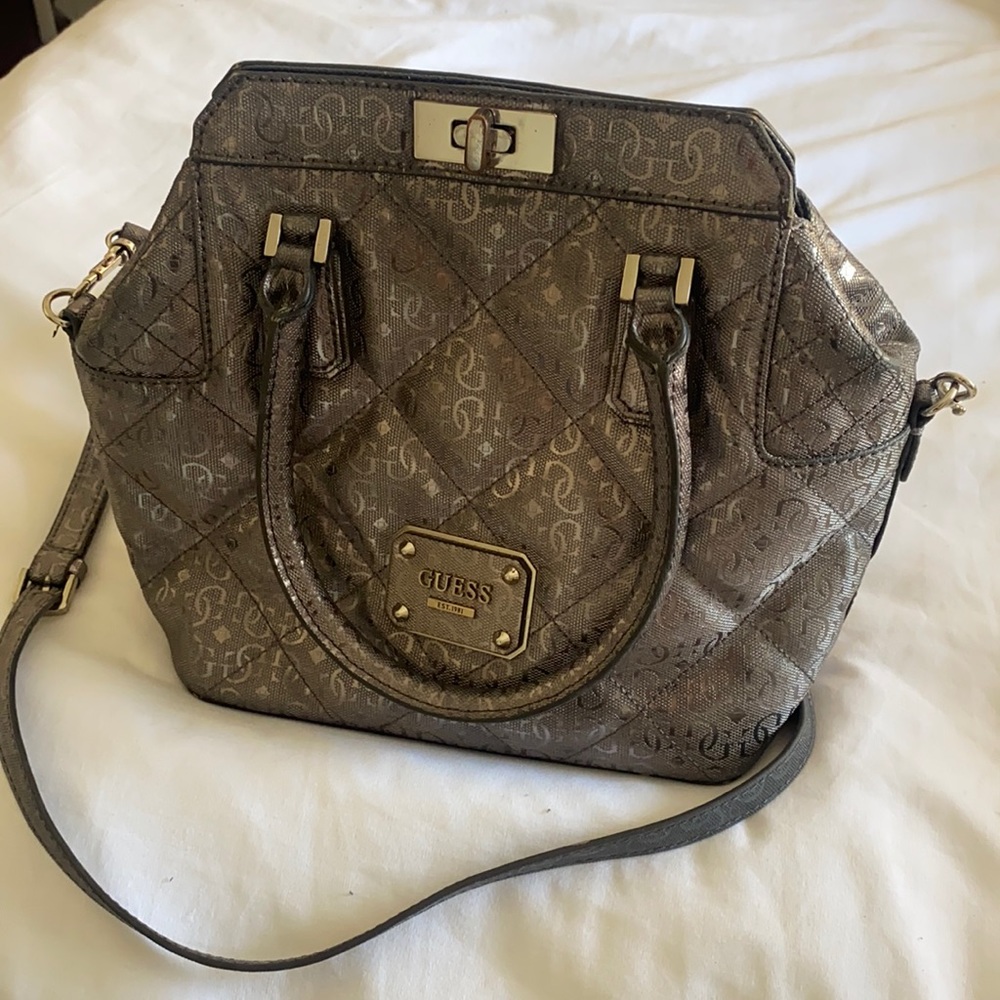 Guess purse